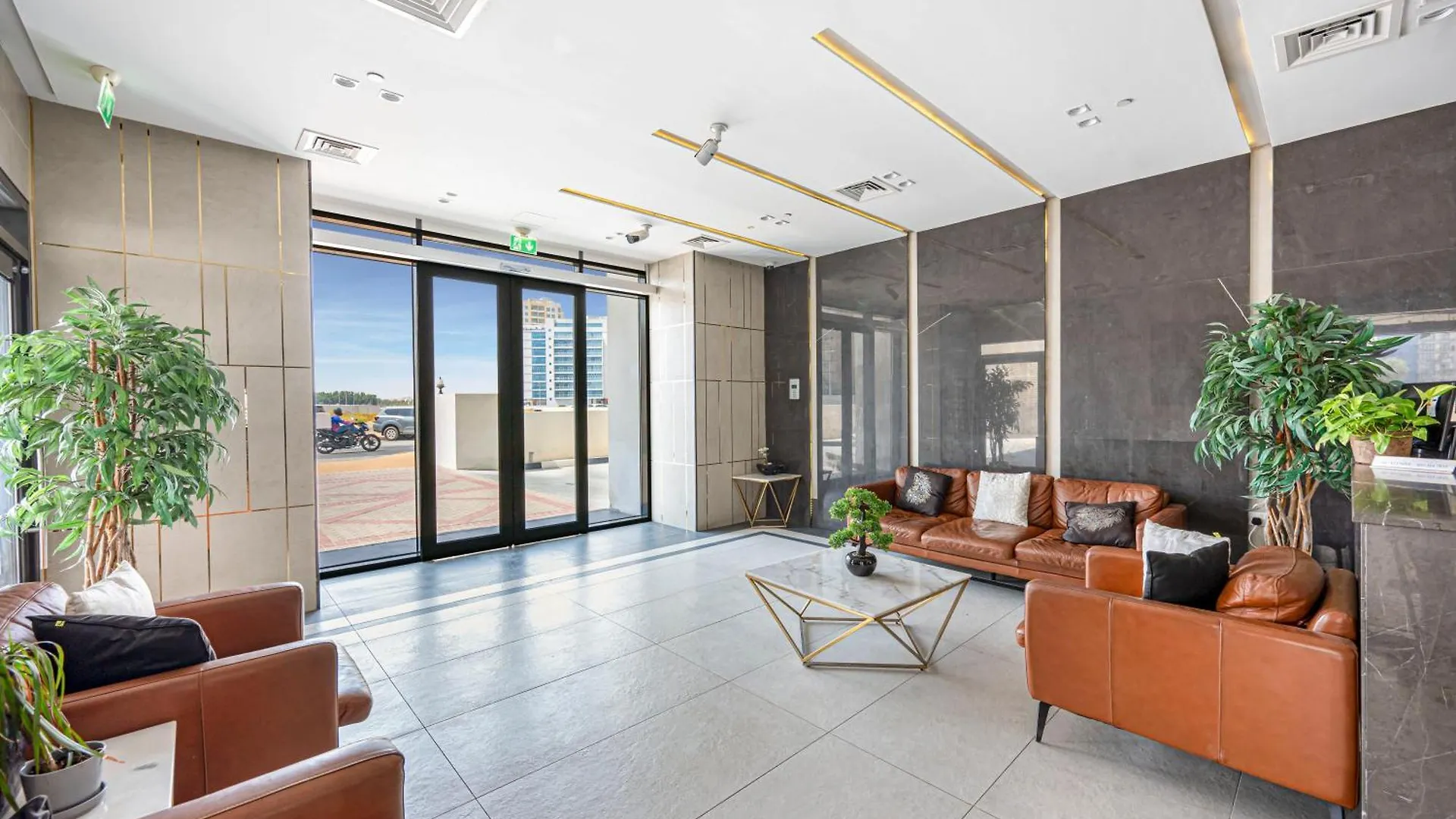 Sophisticated Studio With Dubailand Views 0*, 두바이